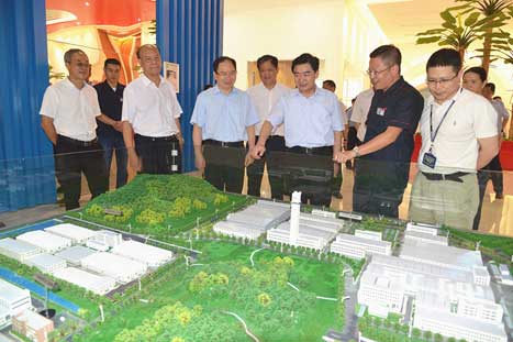广东省政协主席王荣一行莅临乐鱼网站电梯调研考察
